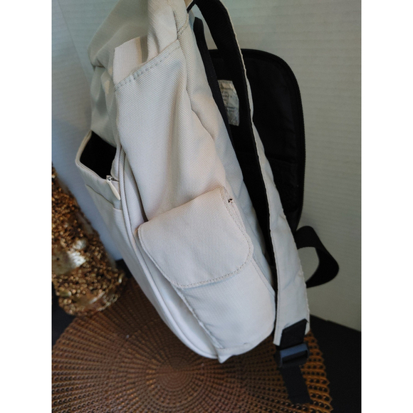 Eddie Bauer Backpack - Picture 9 of 9